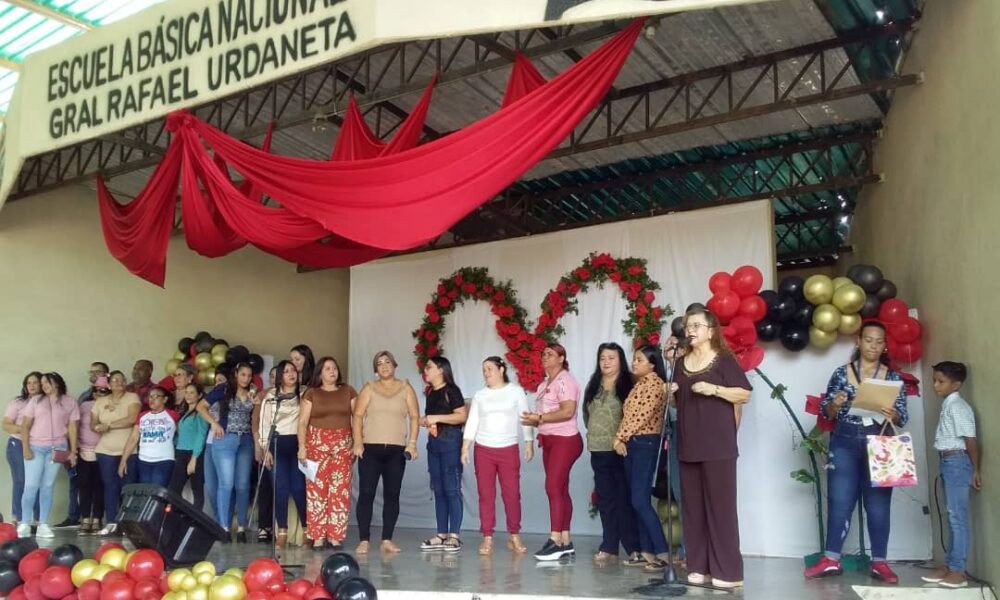 Cabimas celebró a las madres con homenaje en la Escuela "Gral. Rafael ...
