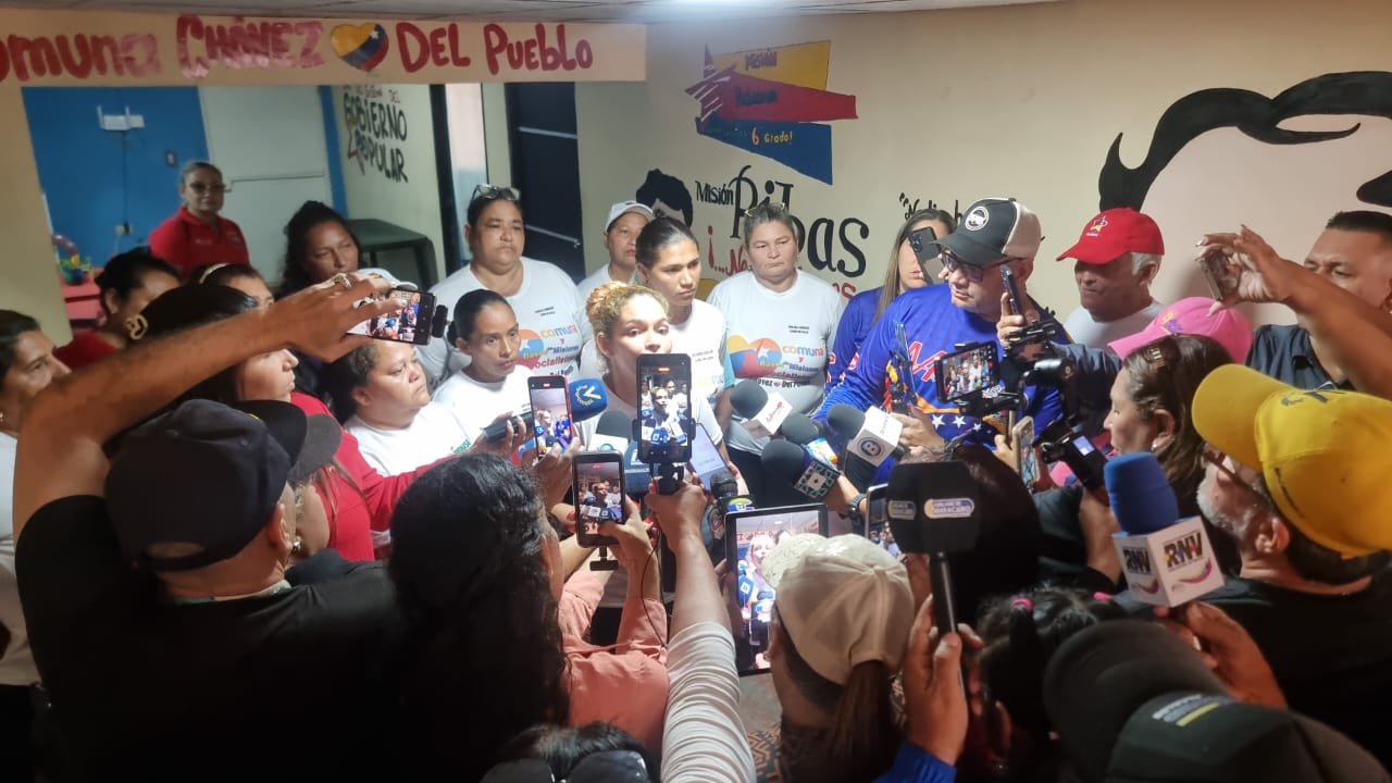 Consulta Popular Nacional en comuna Chávez Corazón del Pueblo en Maracaibo